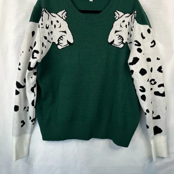 Green Leopard Print Sweater - Picture 6 of 11